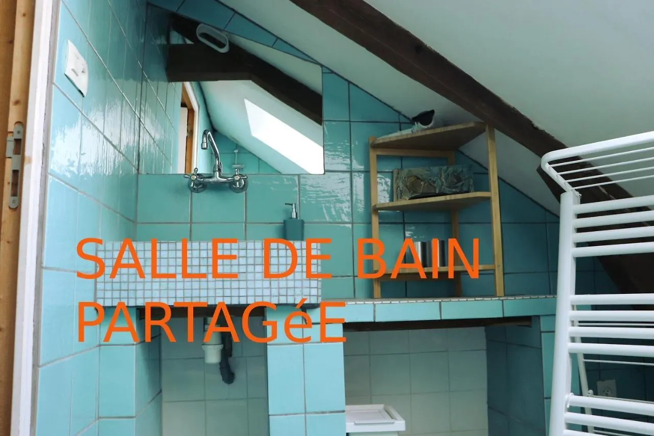 Chambres - Gites Les Fleuries Saint-Méen-le-Grand 0*,  Γαλλία